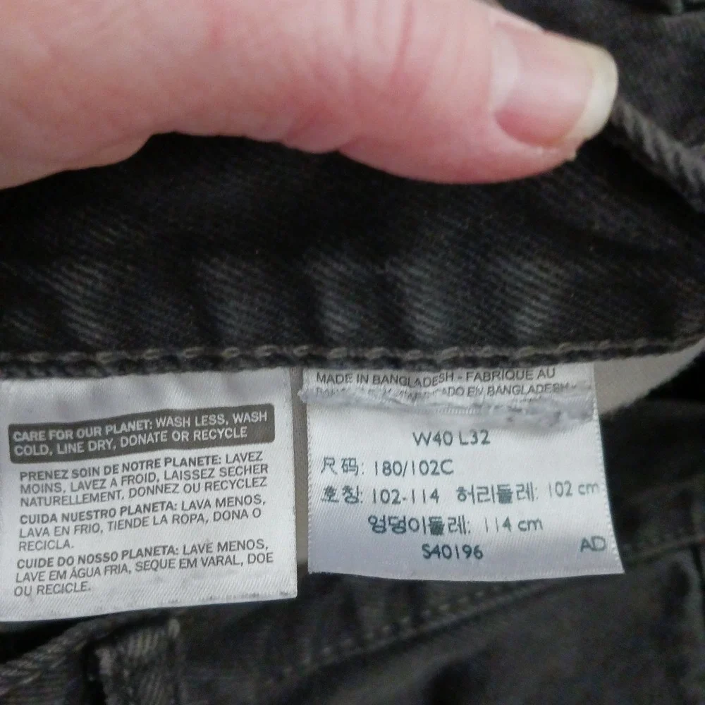 Levi's 505 Black Jeans Straight Leg Tag Size 40 x 32 - Actual 39 x‎ 30